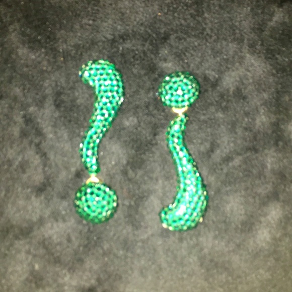 Wendy Gell VIntage Clip on Earrings - Picture 2 of 4